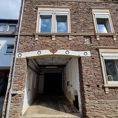 Antikes Haus An Der Mosel * Kinheim