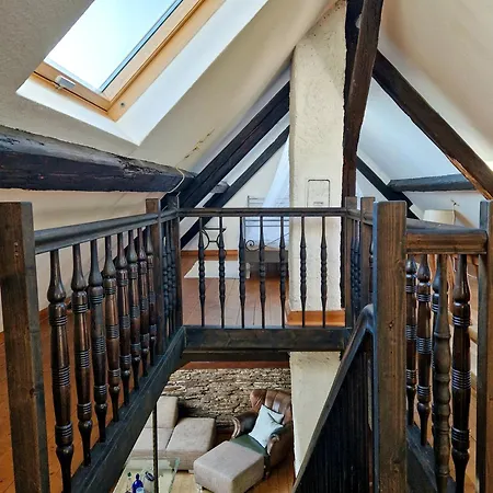 Antikes Haus An Der Mosel Kinheim
