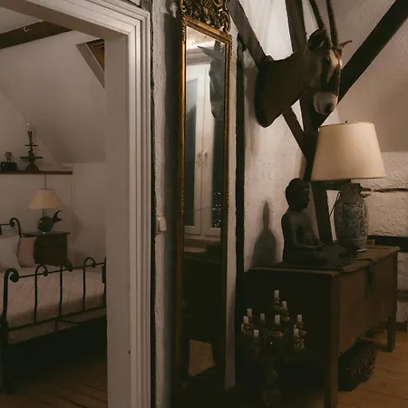 Antikes Haus An Der Mosel Kinheim