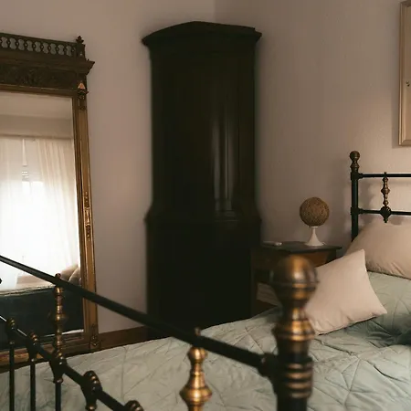 Apartment Antikes Haus An Der Mosel Kinheim