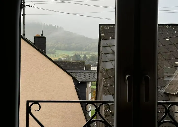 Antikes Haus An Der Mosel